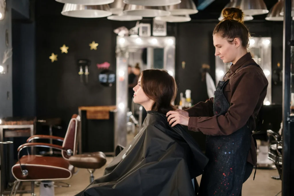 Comment communiquer en tant que coiffeur